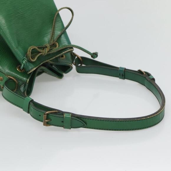 LOUIS VUITTON Epi Petit Noe Shoulder Bag Green M44104 - Picture 7 of 12